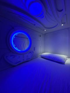 Hostel Space Capsule - Madrid - 5