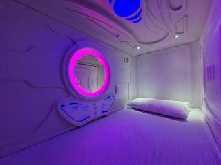 Hostel Space Capsule - Madrid - 8