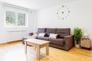 Terraza con Vistas I Escritorio y Cocina Completa I AndBnB - 3