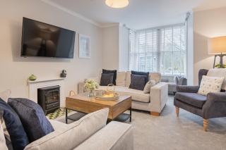 Rockwood- Grasmere family cottage with Hot tub - 3