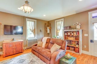 3 Mi to Dtwn Charming Farmhouse in Mount Joy! - Mount Joy - 7