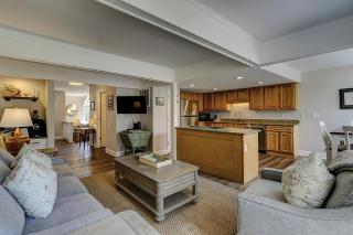 Beachwalk 145 - 6