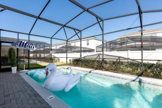 5BD Home in Windsor - Private Pool & Disney Nearby - Davenport - 9