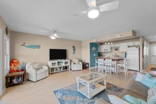 Finn's Up - Hatteras - 5