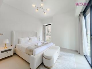 Brand New Luxurious 2BR ACT Towers Downtown - Dubái - 2
