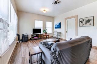 Charming Klamath Falls Apt Walk to Downtown! - Klamath Falls - 5