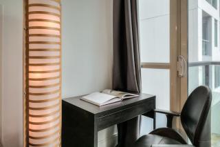 Cozy Condo with Balcony and Workspace in Downtown - 7