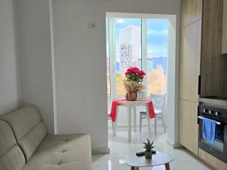 Central Tirana apartment getaway - Tirana - 9