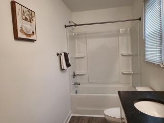 Ranch Home! Near UNCC, Medieval, Pavilion & Uptown - Charlotte - 1