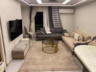 luxury apartment 3 rooms 2 bath - Il Cairo - 0