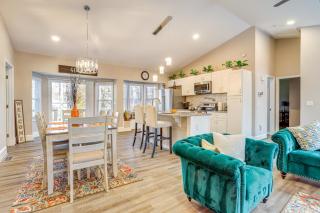 Home with Grill and Games - 17 Mi to LakePointe Sports - Woodstock - 4