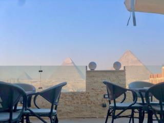 Experience Pyramids VIEW - 4