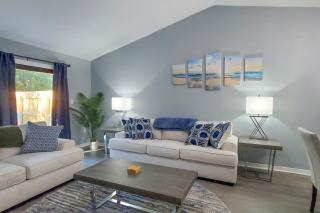 Water Street Beauty - Navarre - 9