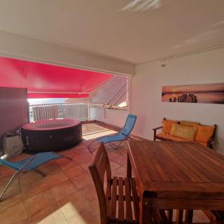 Mariposa - Logement T3 avec jacuzzi - Empire House - Basse-Terre - 2