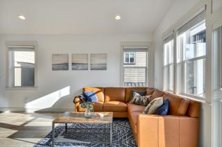 Stunning Stevenson Retreat with Mountain Views! - 7