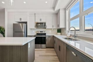 The Belmont - 3BD - SpruceMeadows - Garage - W&D - 4