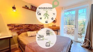 Luna Monkey, Chambre & Terrasse privée, Bourgoin Centre - Bourgoin - 1