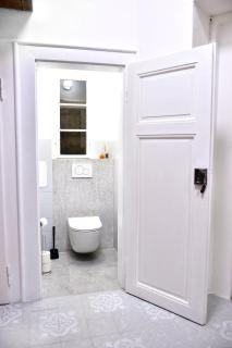 Airy & Bright Flat in Dejvice by Prague Castle - Praga - 9