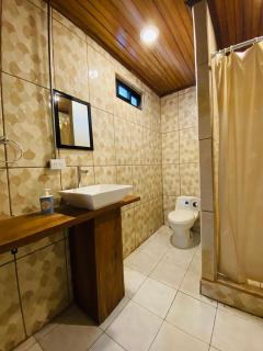 Casa 1856- cómodas habitaciones en el Centro de Alajuela - Alajuela - 2