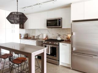 Modern, bright 2 bedroom condo in historic Chinatown, downtown Vancouver - Vancouver - 5