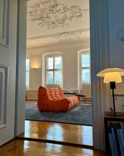 Luxuriöse Design Wohnung im Barockschloss 110 m2 - Zeitlofs - 0