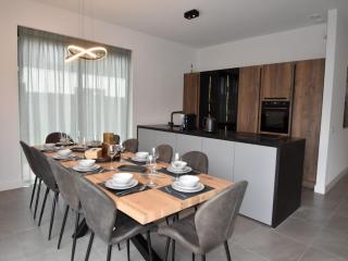 Luxury 10p villa on the water near Harderwijk - 2