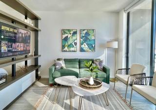 Luxury Studio Apartment by Monarch Downtown-Port of Miami - Miami - 8