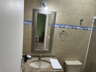 Surfside Suites - 9