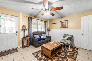 20Miles from Atlanta Pet Friendly Private Backyard - Snellville - 4