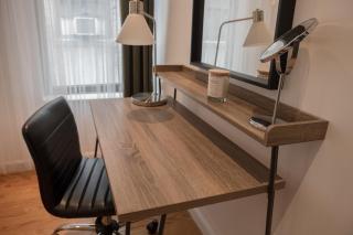 3 BD next to Central Park - 2