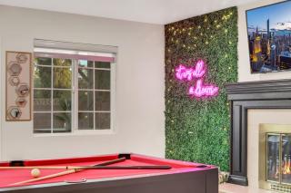 MidCentury Modern Home with Pool 10 Min to Strip Great for Family - Las Vegas - 9
