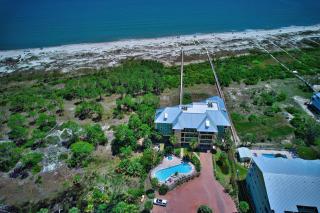 Beachfront with Boat Parking and Shared Pool, Hot Tub, Unobstructed Gulf Views - Indian Pass - 0