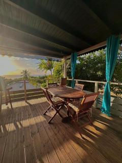 Le Mahogany sur la plage de Petit-Anse - 2