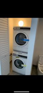 Free Parking - Entire place - Ocean front - 3 Bed 2 Bath - Miami Beach - 4