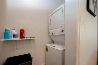 Stylish Cottage in Gated Community with High-Speed Wi-Fi - 4