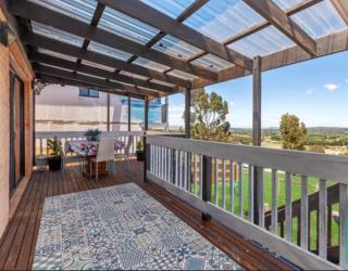 Tuscany Experience - 50 minute drive from Melbourne CBD - 9