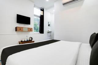 Hotel O LAHARI LUXURY ROOMS - 6
