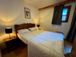 CENTRE DES ORRES 1800 - Appartement 3 chambres - 8 PERSONNES - SUD - Parking - Près de 60m2 hab - Les Orres - 9