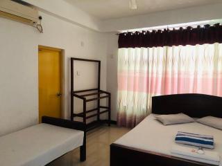 Senanayaka Holiday Inn - 5