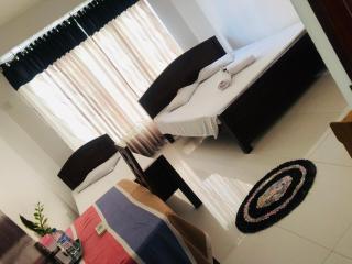 Senanayaka Holiday Inn - 7