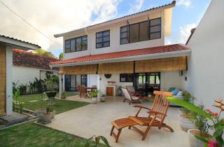 1 Bedroom shared Villa in Berawa - Canggu - 0