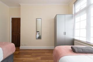 4 Bedroom House 7 beds 4 minutes walk to Abbeywood Station - Abbey Wood - 5