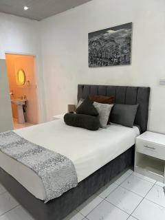 Manshu Guest House - 2