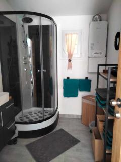 L'ANNEXE endroit zen et chaleureux. Jacuzzi extérieur - 9