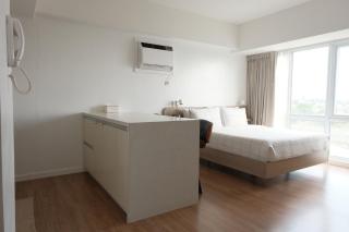 Very Demure, very spacious Studio Abreeza Place - Davao - 8