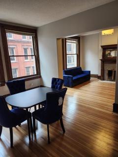 Fully furnished 3 bedrooms loft - Hartford - 2
