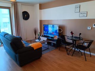 Destiny Appart' Paris -Beauvais-Orly- Podcasts- Stade de France - Stains - 6