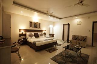 Hotel Kanchan Plaza - Bhubaneshwar - 4