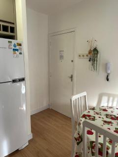 Apartamento central próximo da praia e atlântico shopping - Balneário Camboriú - 7