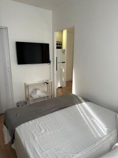 Apartamento central próximo da praia e atlântico shopping - Balneário Camboriú - 2